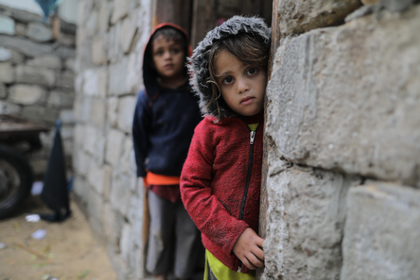 UNRWA: Gazze’de 1.7 milyon insan evlerinden kaçmak zorunda kaldı