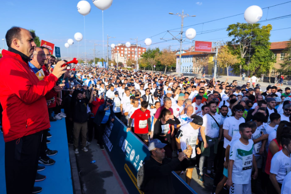 Başkan Altay’dan Konya Yarı Maratonu’na davet