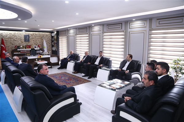 Başkan Büyükkılıç’dan Yahyalı ve Develi ilçelerine ziyaret
