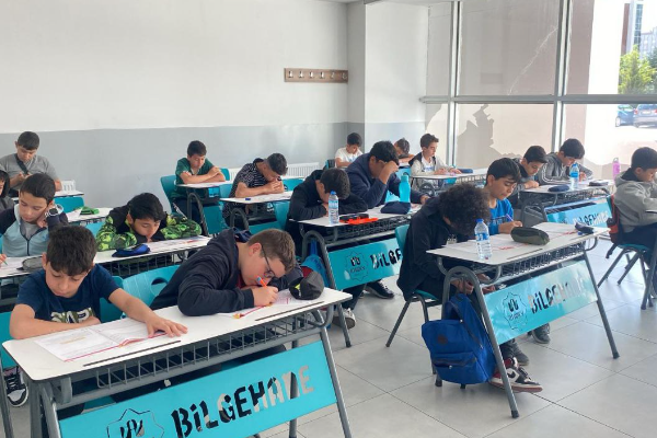 Bilgehanelerden ”LGS Yıldızları” projesi