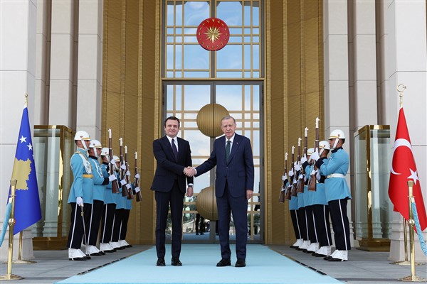 Cumhurbaşkanı Erdoğan, Kosova Başbakanı Kurti’yi kabul etti