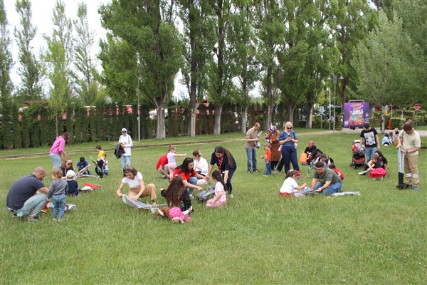 Eskişehir’de Uçurtma Şenliği düzenlendi