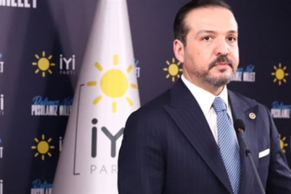 İYİ PArtili Zorlu, Yaşlı Bakım Merkezi’ni ziyaret etti
