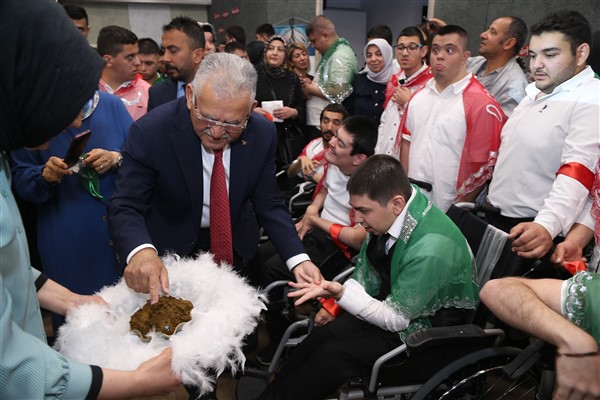 Kayseri’de 29 özel öğrenci temsili askeri tezkere aldı