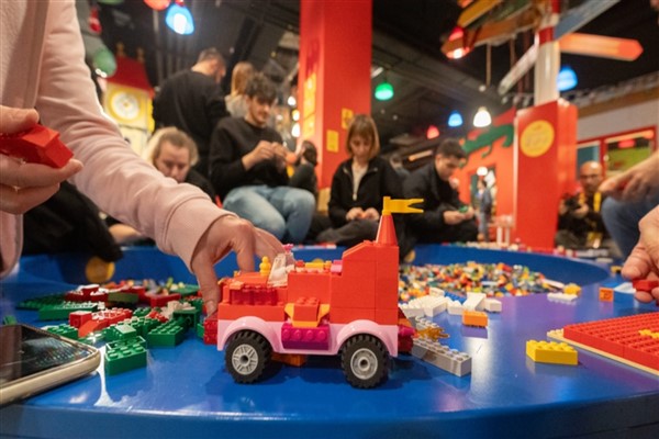 LEGOLAND Discovery Centre’da yetişkinler için unutulmaz bir yaz başlangıcı