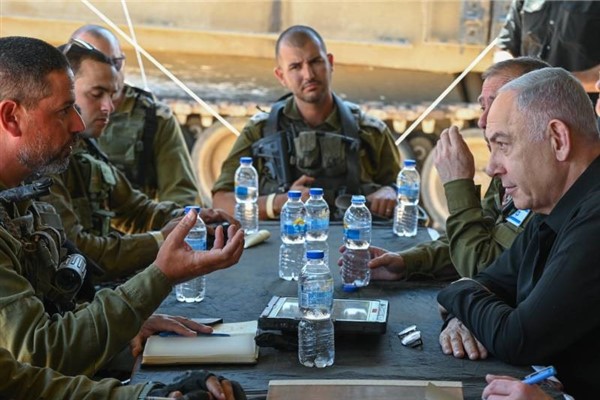 Netanyahu, Gazze Şeridi’nde hava turu yaptı