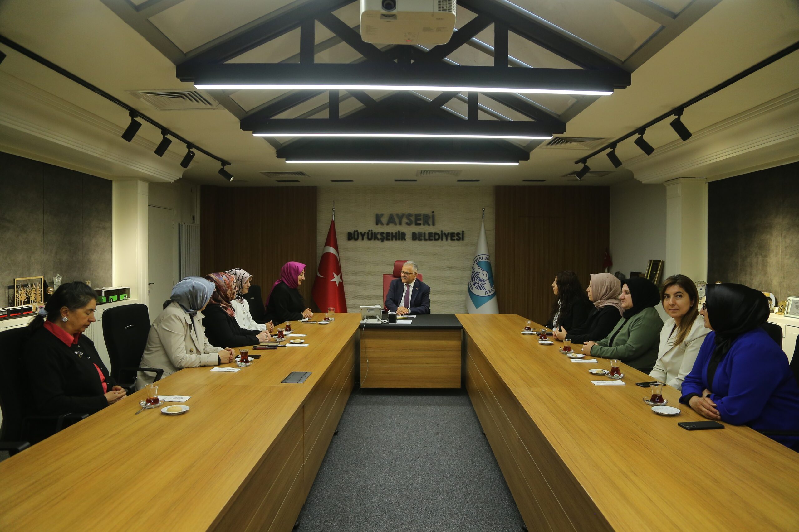 Öz Taşıma-İş Sendikası Genel Başkanı Kayabaşı’dan Başkan Büyükkılıç’a ziyaret