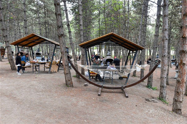 “Park Ankara” Başkentli piknikçileri ağırlıyor