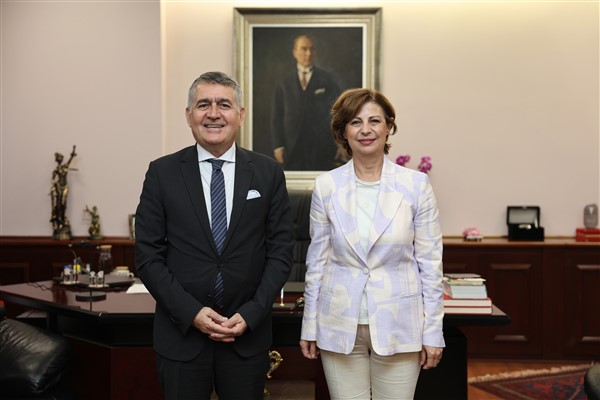 TÜSİAD Yönetim Kurulu Başkanı Turan, Başkan Ünlüce’yi ziyaret etti