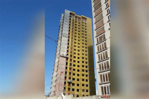 Yalıtımsız ya da yalıtımı yetersiz binalarda  nem ve küfün önüne geçmek imkansız