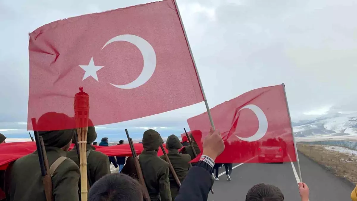 Kars’ta Sarıkamış Şehitlerine Saygı Nöbeti
