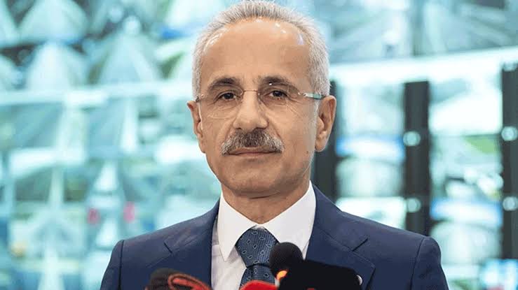 Bakan Uraloğlu: “Güney Kore’de 5G Vardı, Ancak Türkiye’deki 4.5G Hızını Geçemedi