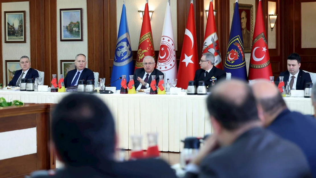 Bakan Güler: “PKK/YPG’nin Tasfiyesi Önceliğimizdir”