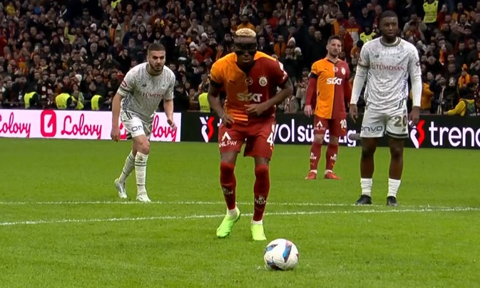 Galatasaray 1 Konyaspor 0 İlk Yarı Sonucu 25 Ocak 2025