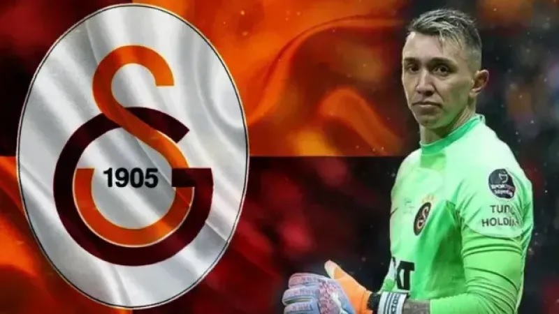 Muslera Rekor Kıracak