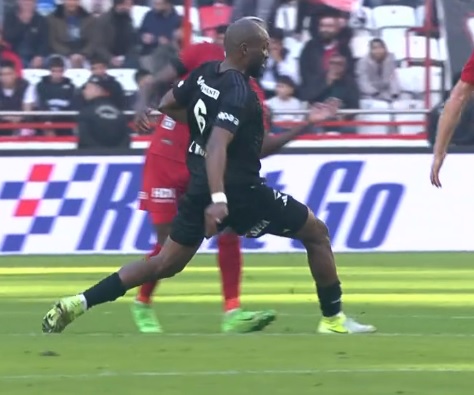 Antalyaspor 0 Beşiktaş 0 İlk Yarı Sonucu 26 Ocak 2025