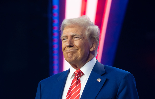 Donald Trump Kimdir?