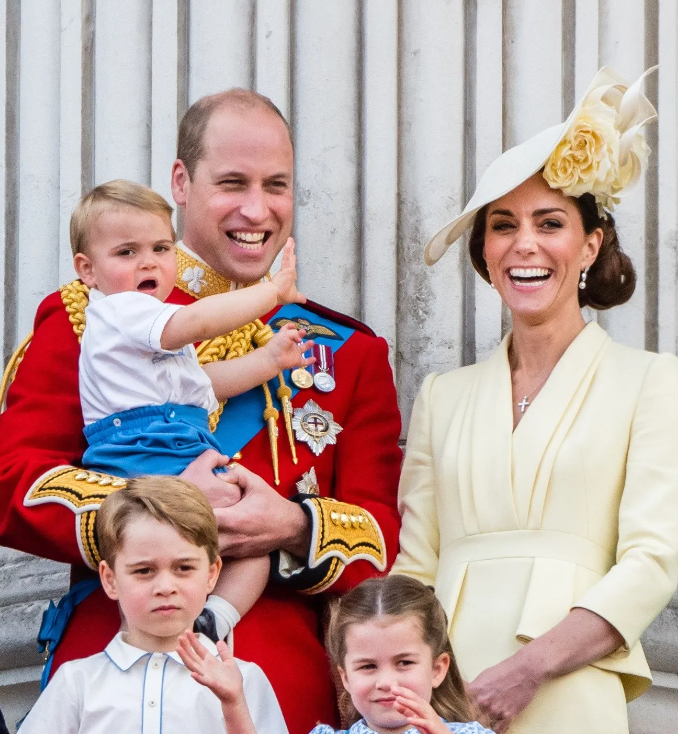 Kate Middleton Kraliçe Elizabeth’in Yapamadığını Başarıyor!