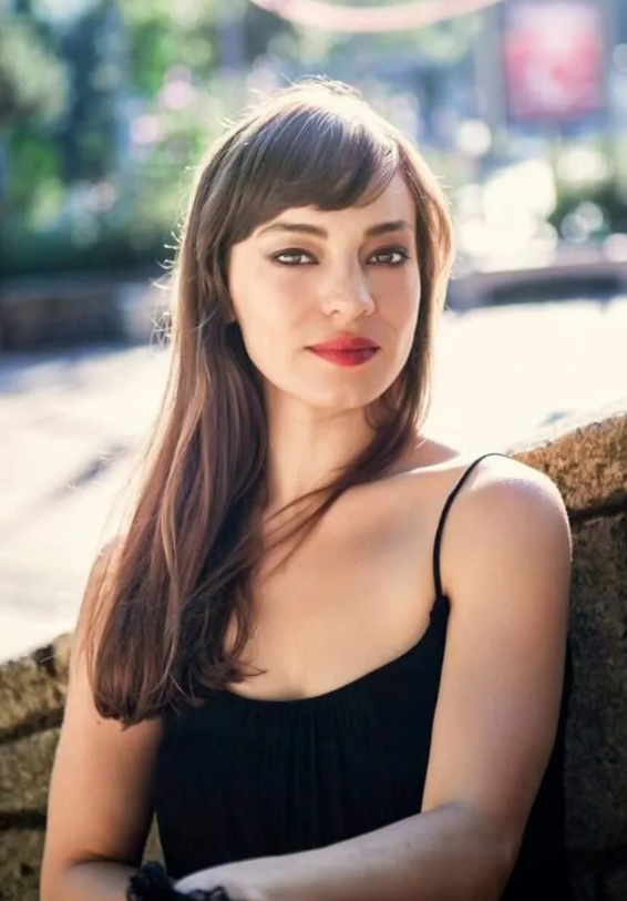 Ünlü Oyuncu Dolandırıldı!