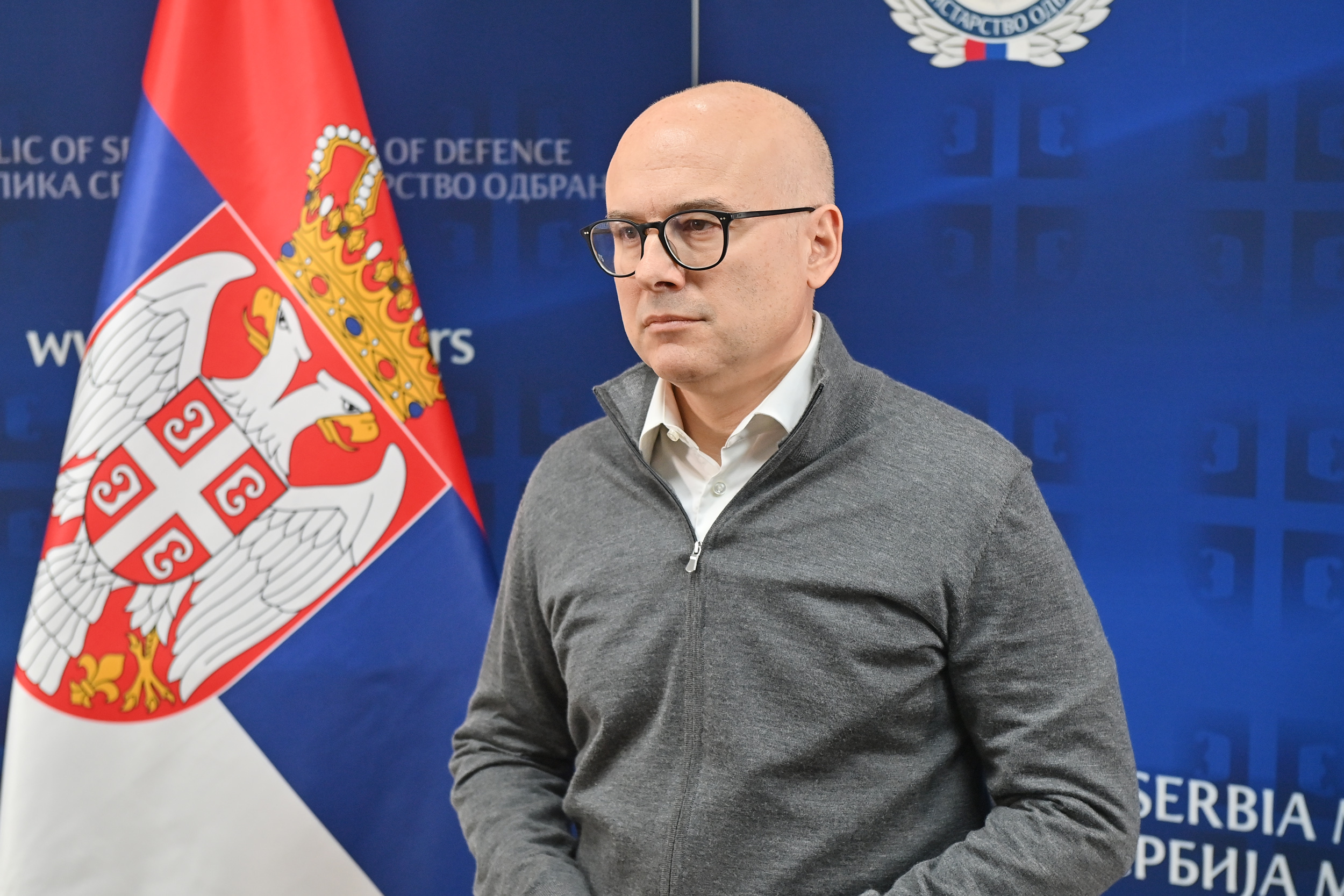 SIRBİSTAN BAŞBAKANI VUCEVİC, EYLEMLERİN ARDINDAN İSTİFA ETTİ!