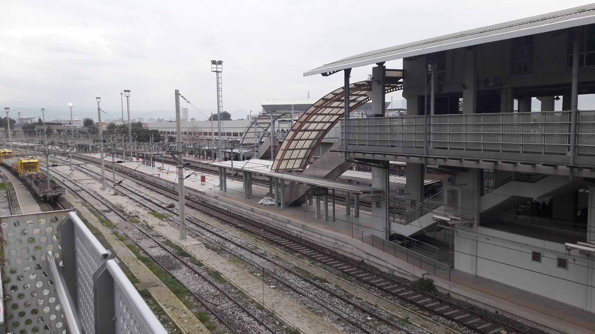 İzmir Büyükşehir Belediyesi’nden Basın Mensuplarına Ayrıcalık Tanınmıyor: Halkapınar’da Tepki Çeken Olay
