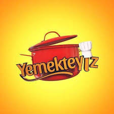 Yemekteyiz Mi, Gösterideyiz Mi?