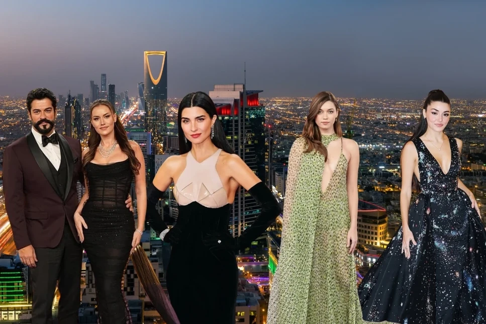 Türk Oyuncular Riyad’daki Ödül Töreninde Şıklık Yarışında…