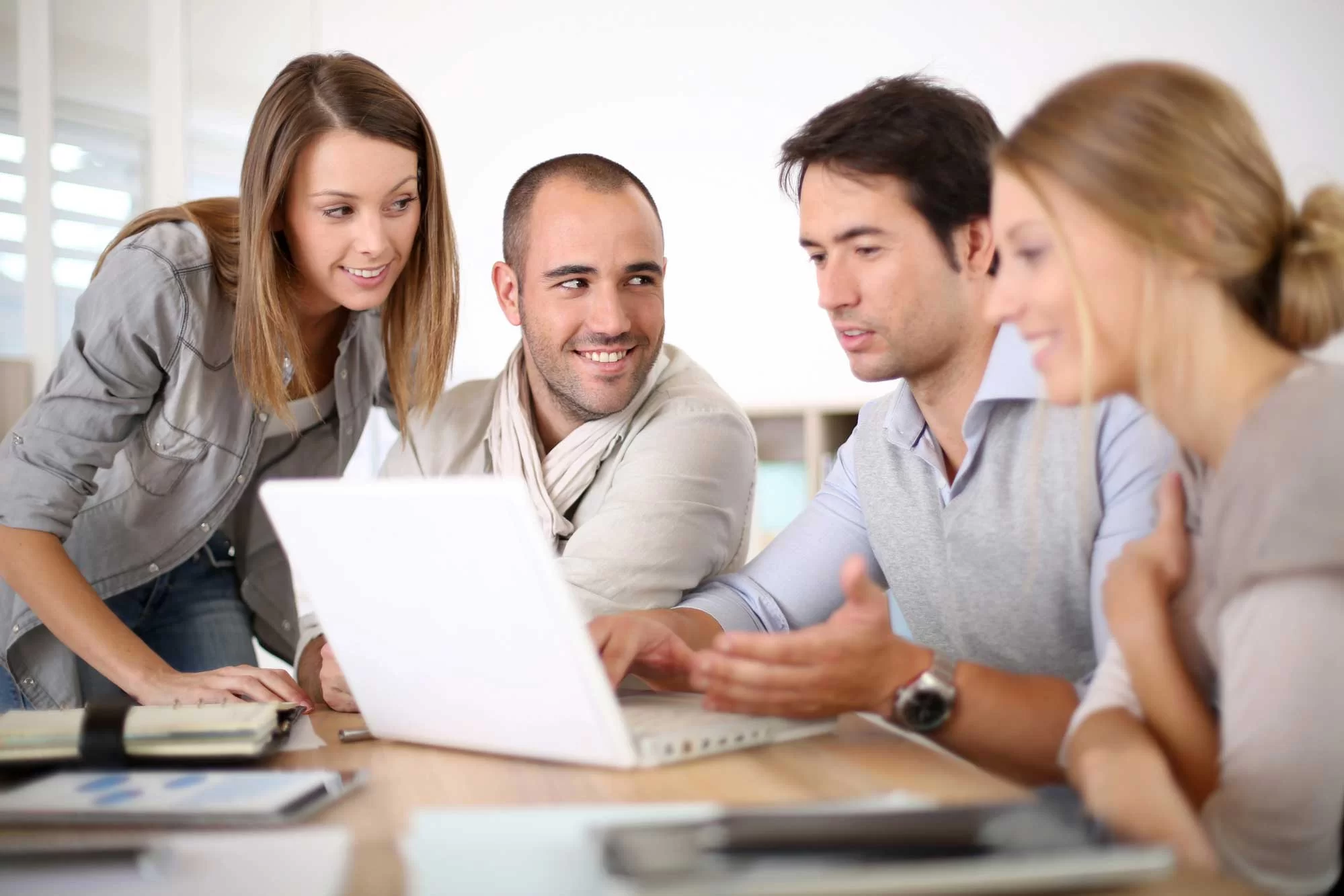 ÜNİVERSİTELİLERE MÜJDE!