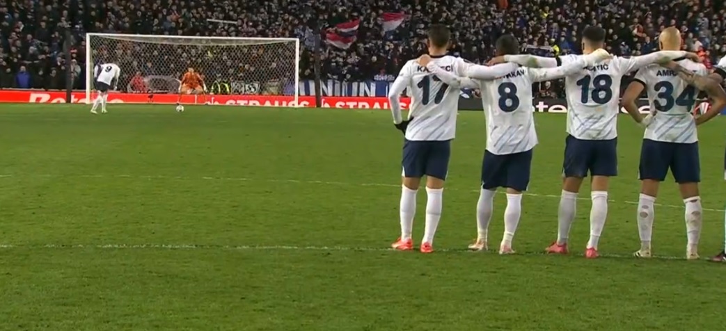 Fenerbahçe Avrupaya Penaltı Atışlarıyla Veda Etti