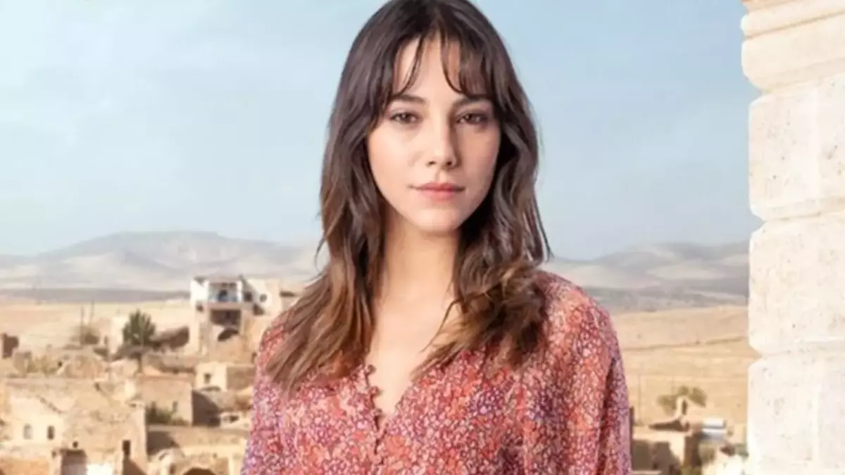 Uzak Şehir’in Zerrin’i “Dilin Döğer” Kimdir?