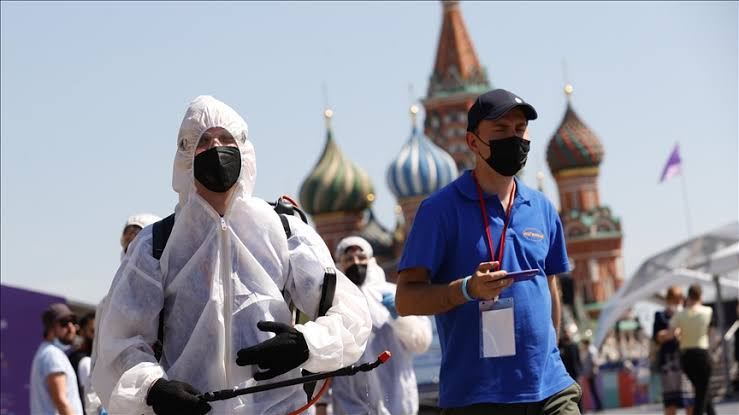 Rusya’da Yeni ve Tehlikeli Virüs! Kanlı Öksürük ve Yüksek Ateş Panik Yarattı