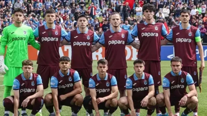 TEBRİKLER ÇOCUKLAR TÜRK FUTBOLUNA İMZA ATTILAR