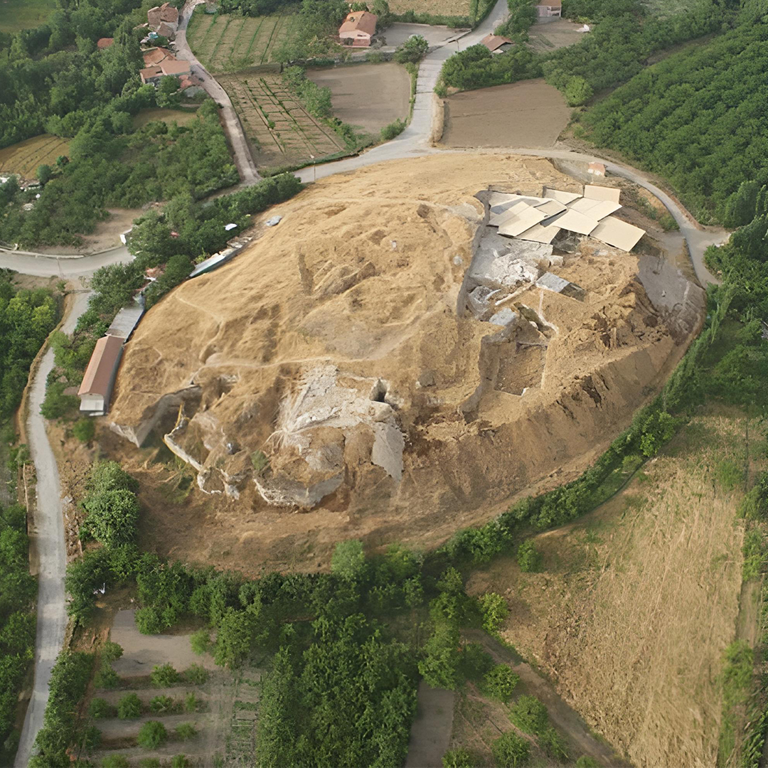 ARİSTOKRASİNİN MERKEZİ ARSLANTEPE HÖYÜĞÜ
