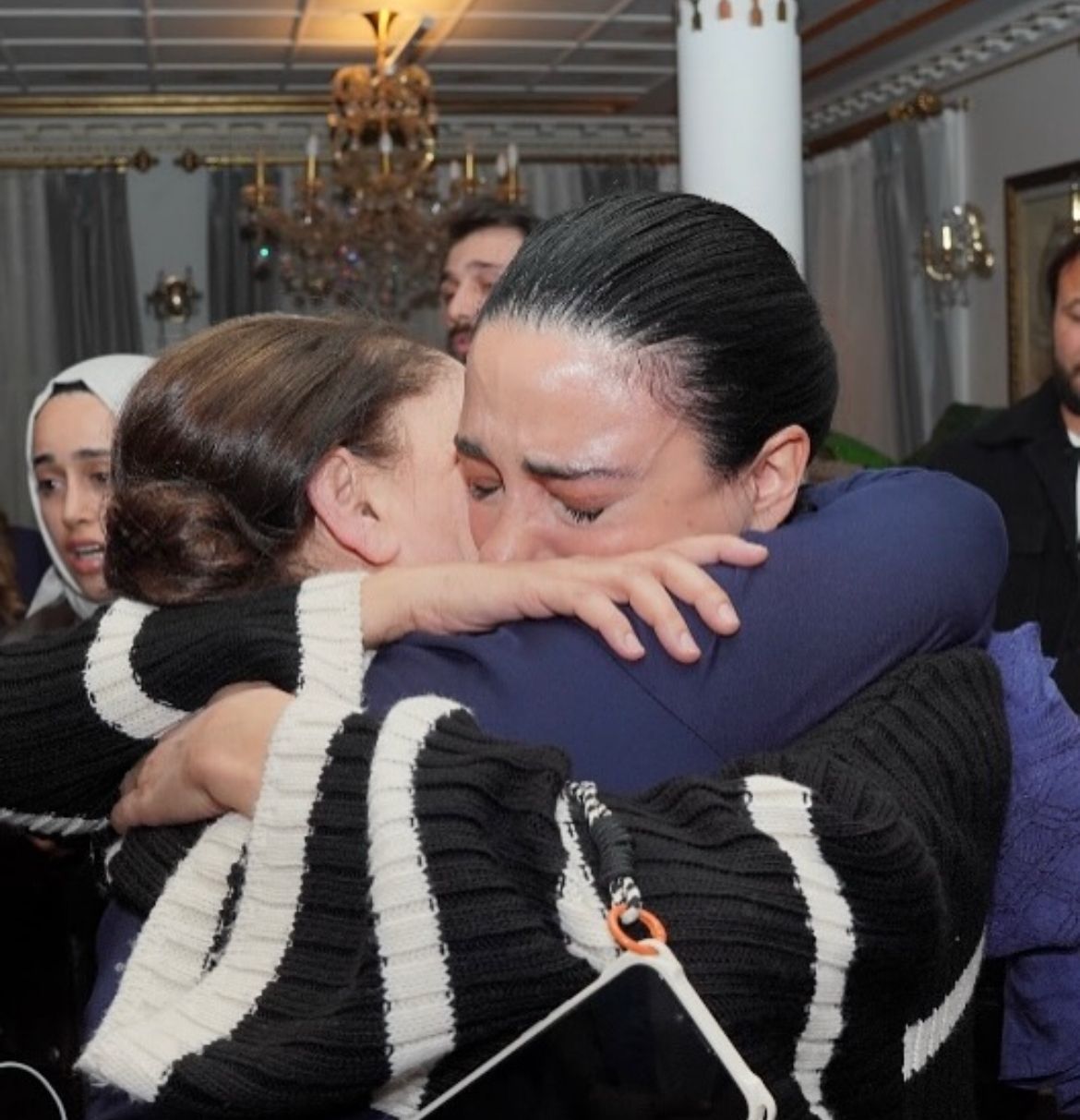 Kızılcık Şerbeti Pembe Hanım’a Veda