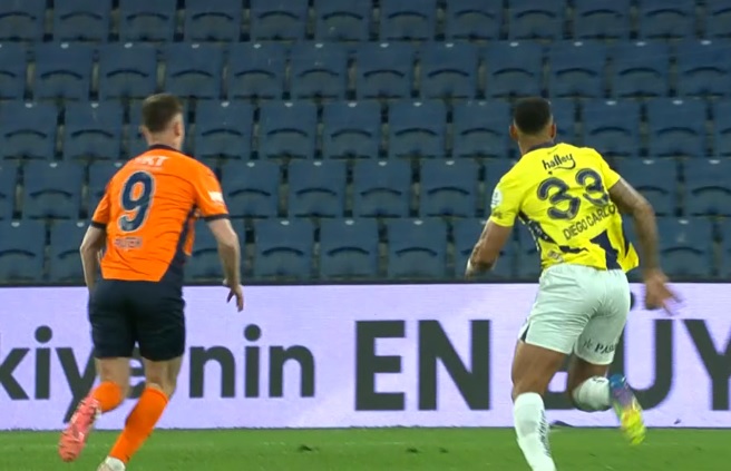 Başakşehir FK 0 Fenerbahçe 1 İlk Devre Sonucu 9 Mayıs 2025