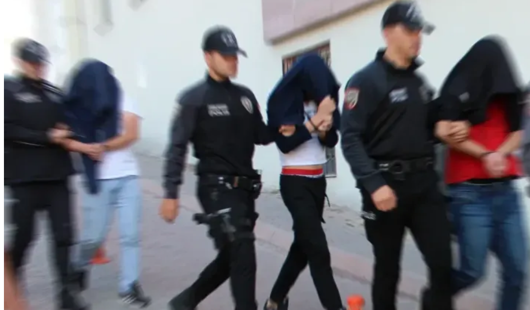 Kayseri’de Uyuşturucu Operasyonu: 27 Gözaltı, 22 Tutuklama