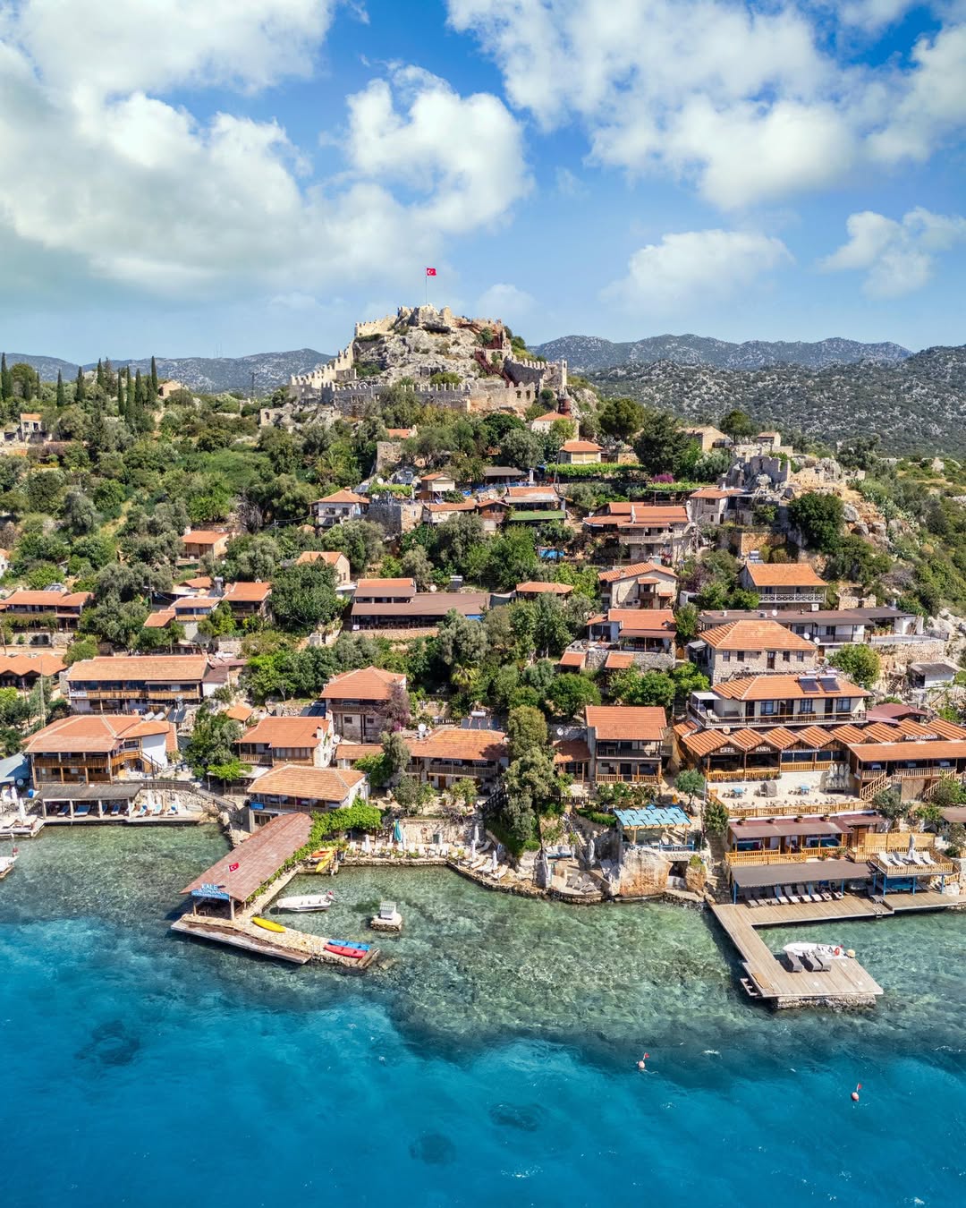 Tarihle Doğanın Kucaklaştığı Antik Miras: Demre