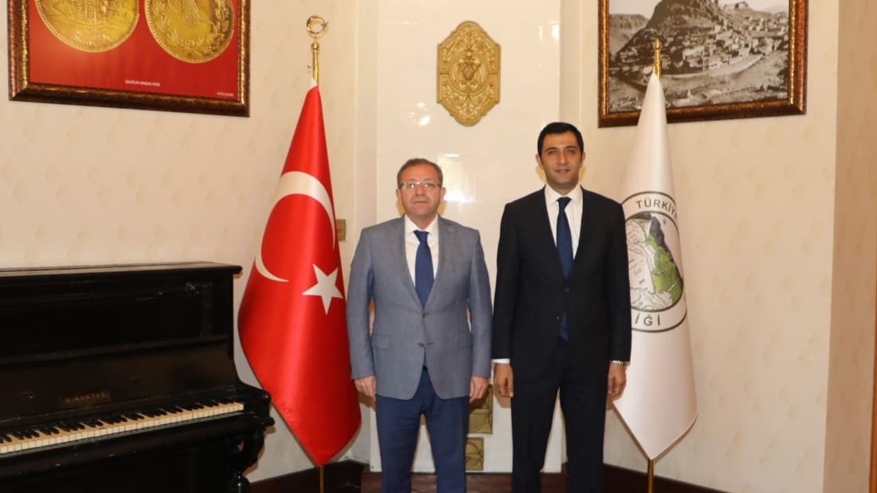 Selim Belediye Başkanı İlyas Barış Koç’tan Vali Ziya Polat’a ziyaret