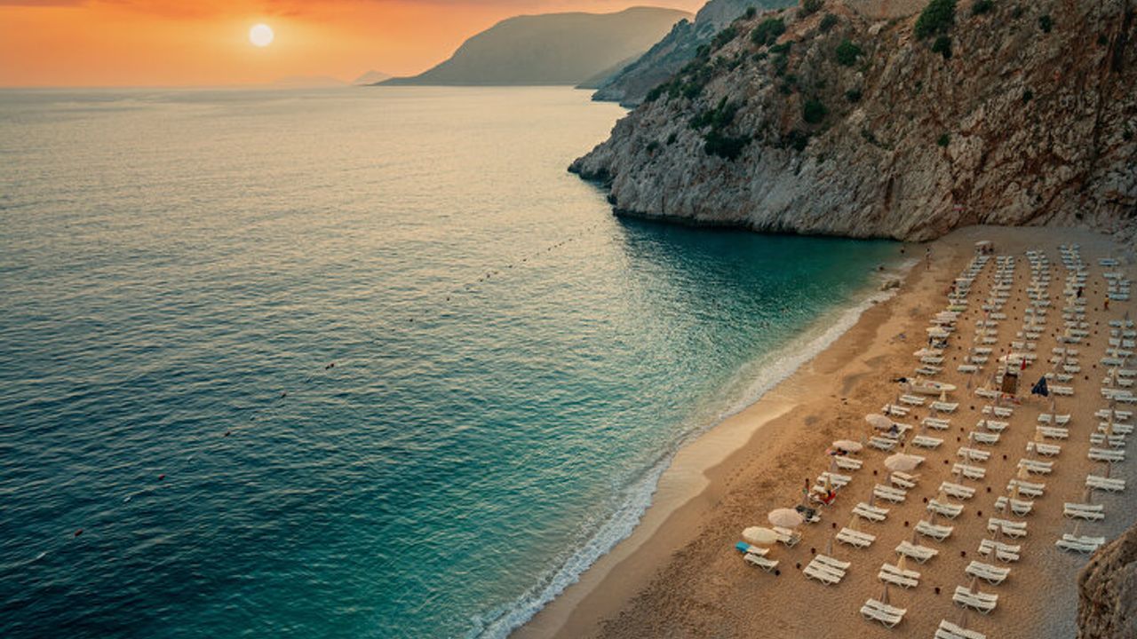 Sağlık Bakanlığı’ndan yaz sezonuna özel plaj denetimi