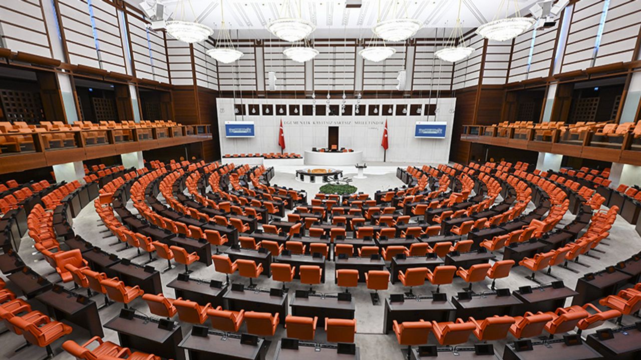 TBMM tatile girmiyor: Meclis çalışmalarına devam edecek