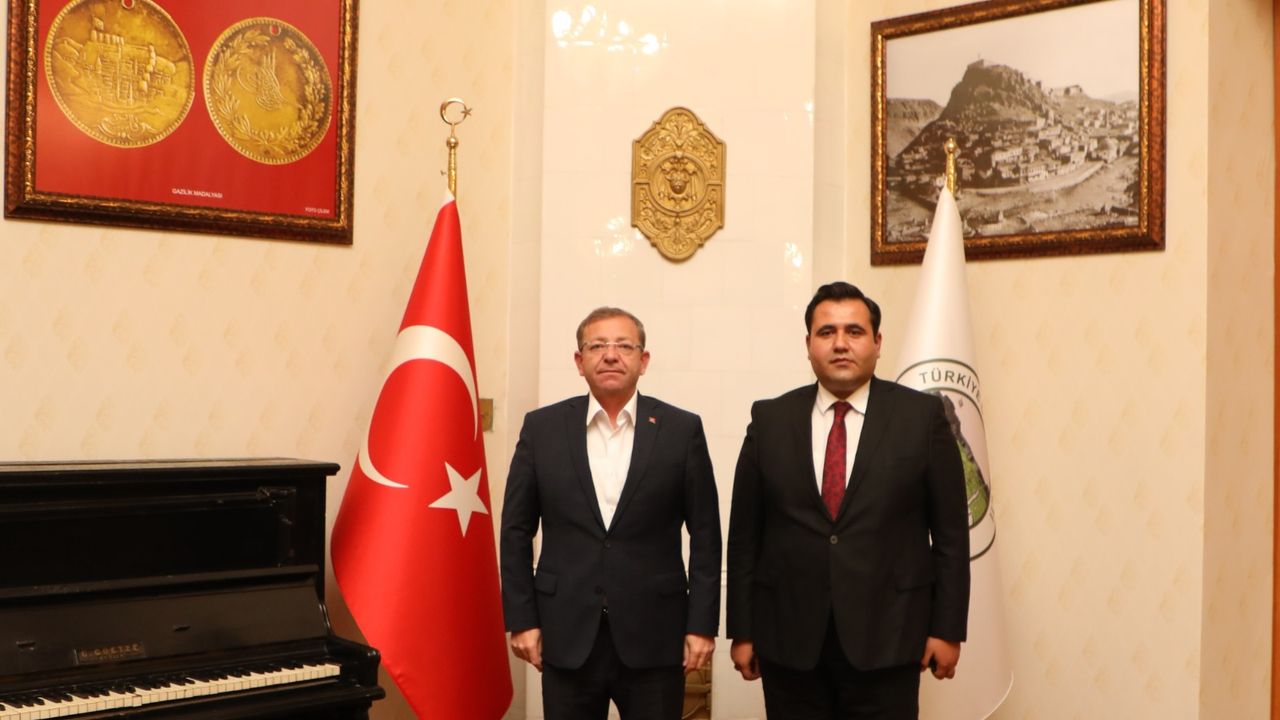 Vali Ziya Polat’tan Yeni Göreve Başlayan Mülki İdare Amirlerine Tebrik