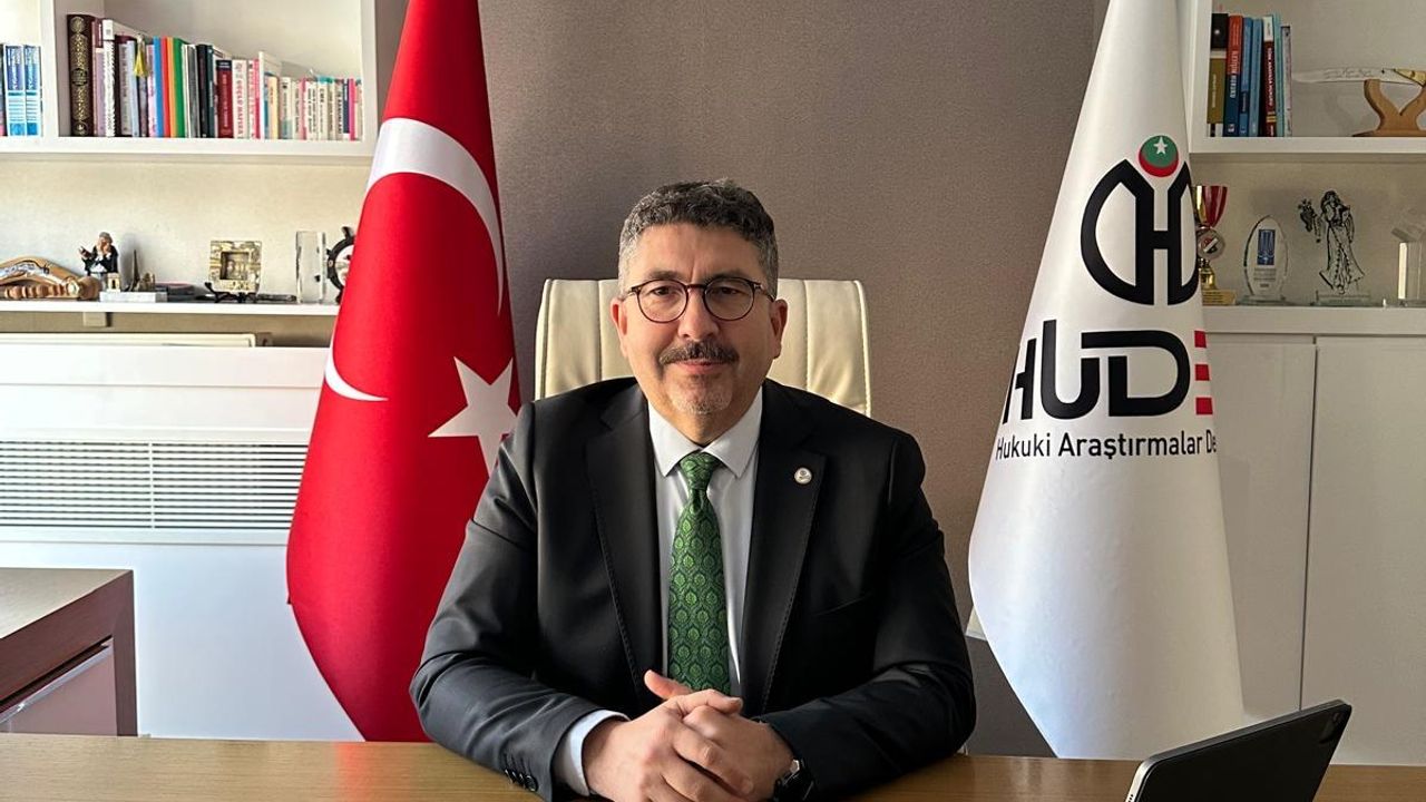 Leman Dergisi hakkında suç duyurusu: “Peygamberimize yapılan saygısızlık cezasız kalmamalı”