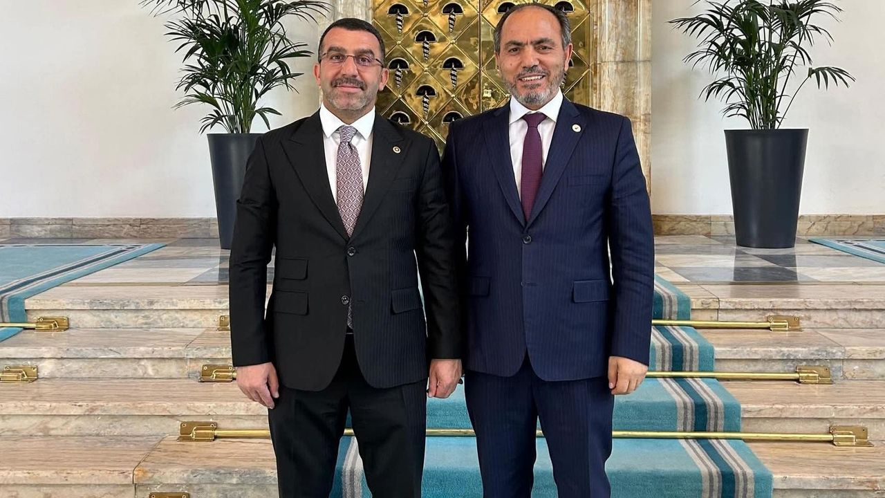 Pamukkale Rektörü Prof. Dr. Mahmut Güngör’den Milletvekili Adem Çalkın’a ziyaret