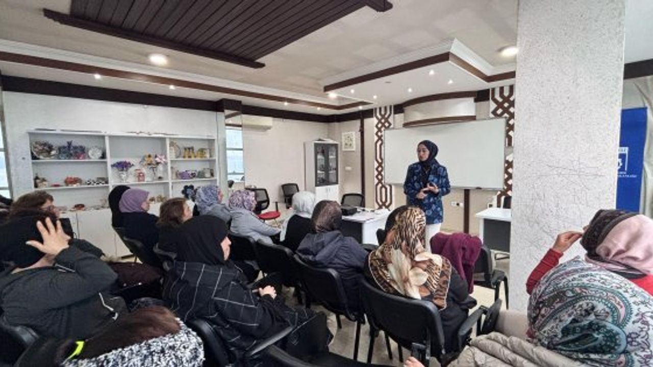 Oturaklıoğlu: Empati, sağlıklı evliliğin temelidir