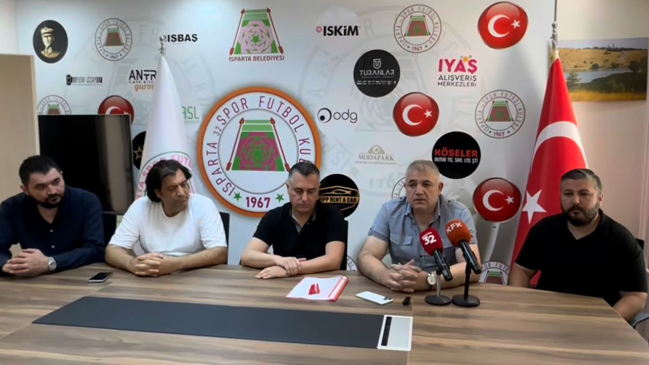 Isparta 32 Spor Bülent Akan’a emanet