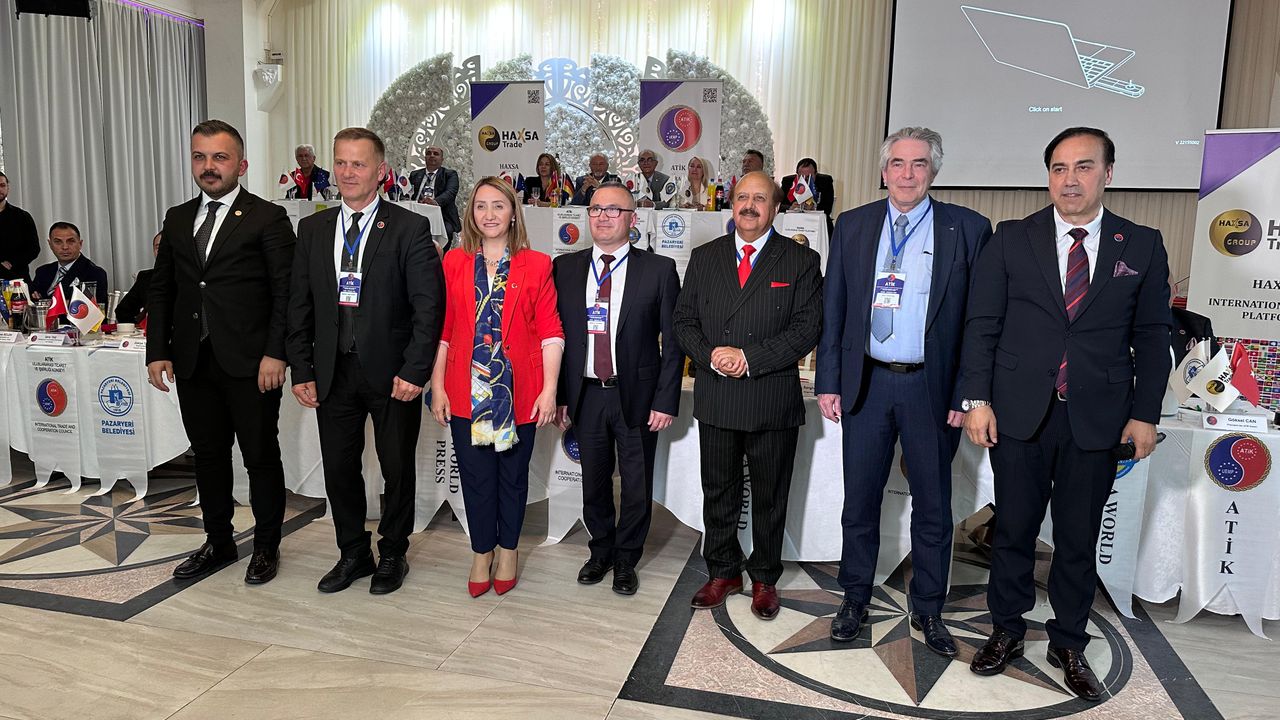 Avrupa Belediye Başkanları Konseyi’nin temelleri Almanya’da atıldı