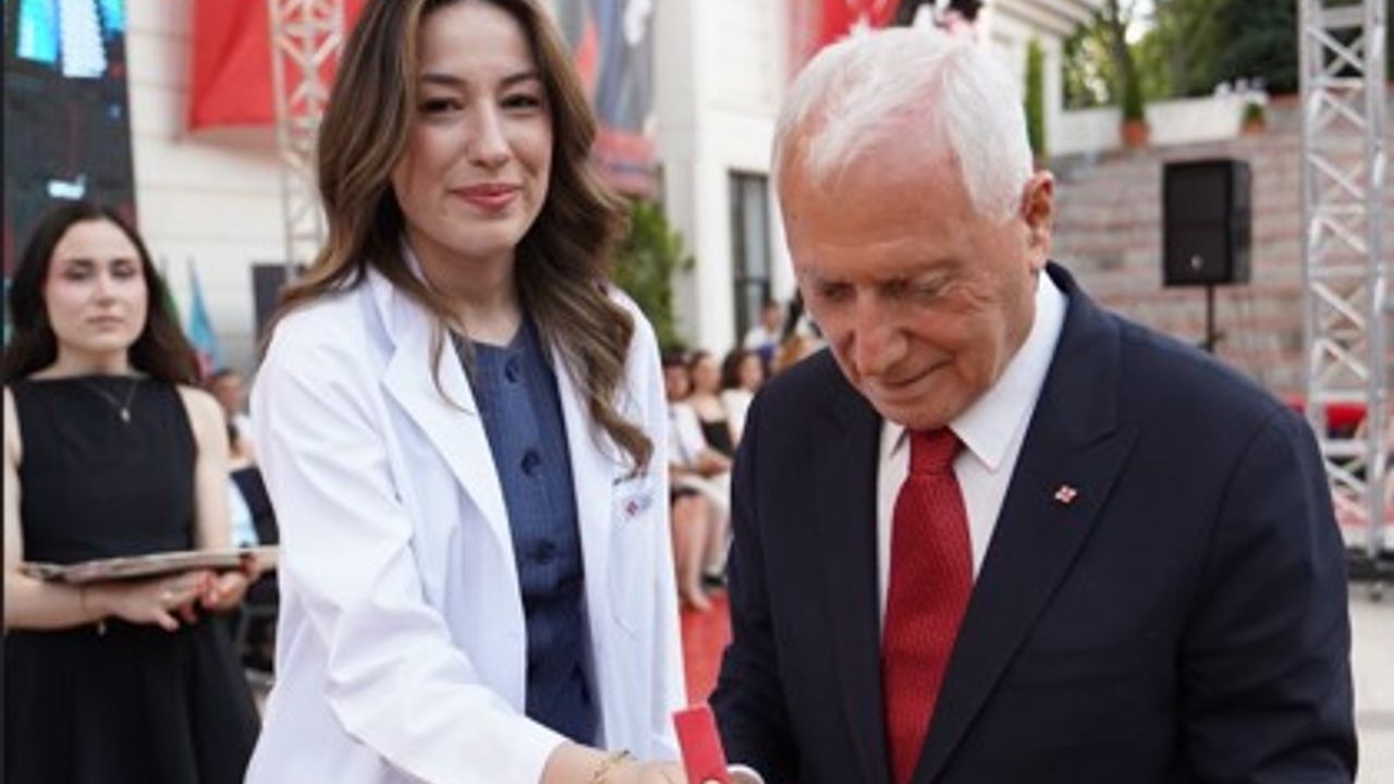 Şehit kızından yürekleri dağlayan mezuniyet konuşması