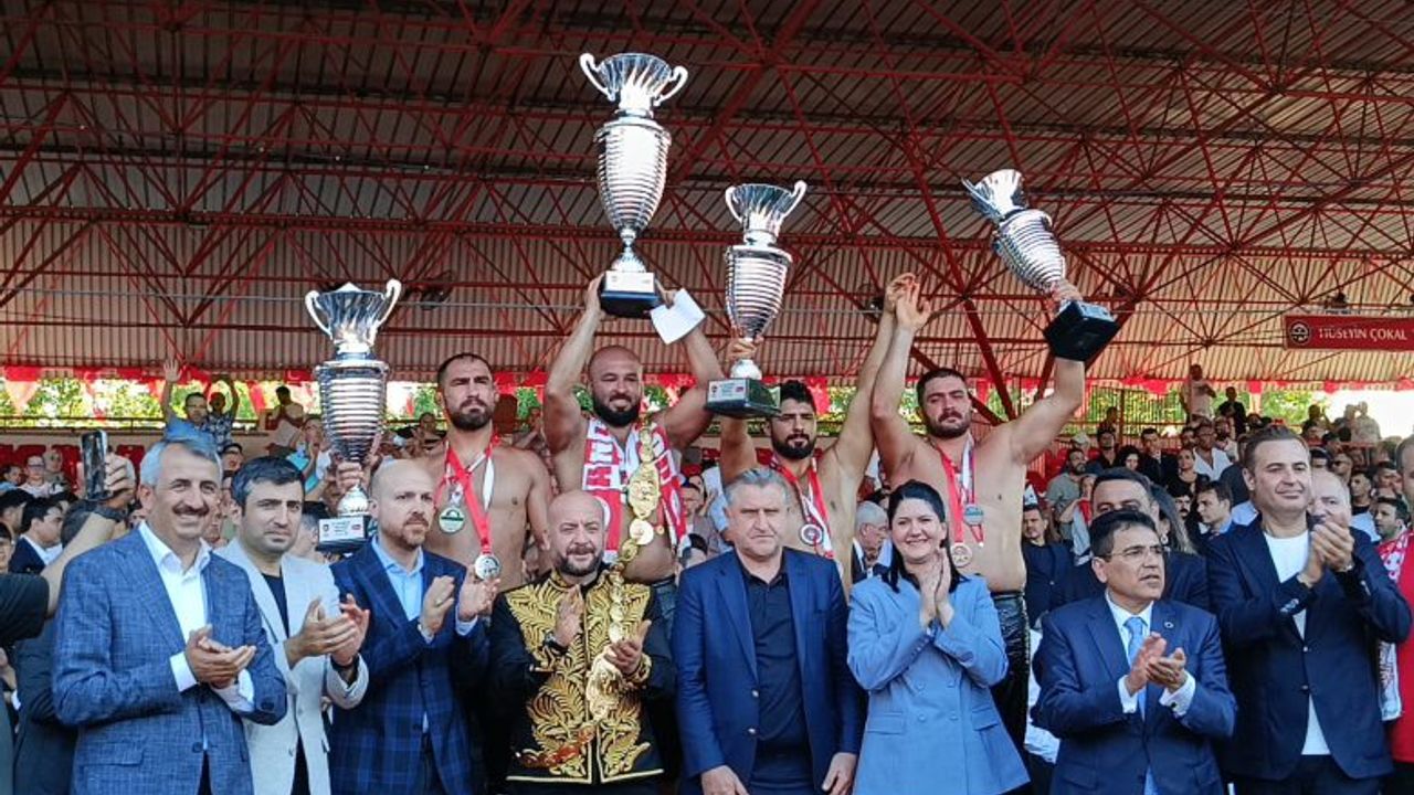 664’üncü Kırkpınar’da kürsünün sahipleri belli