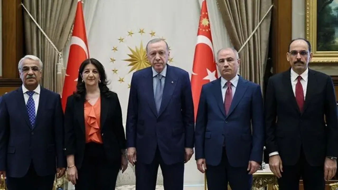 Cumhurbaşkanı Erdoğan ve Dem Parti heyetinin görüşmesi sona erdi