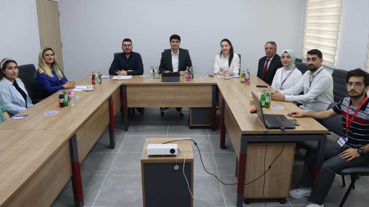 İl Sağlık Müdürü Dr. Mücahit Aydın’dan ilçe sağlık kuruluşlarına ziyaret